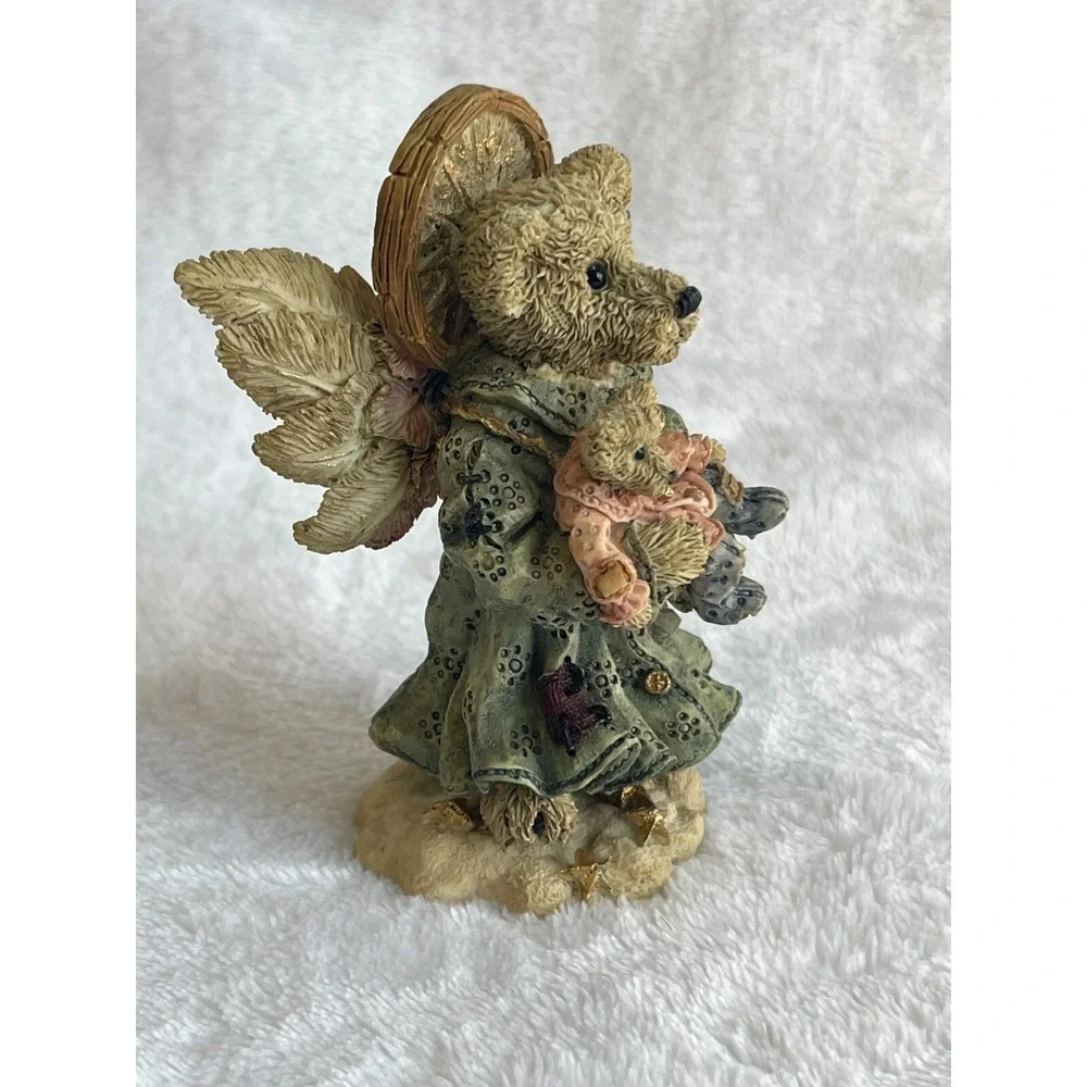 Boyds Bears & Friends Style #2286‎ Zoe the Angel of Life Figurine Collection